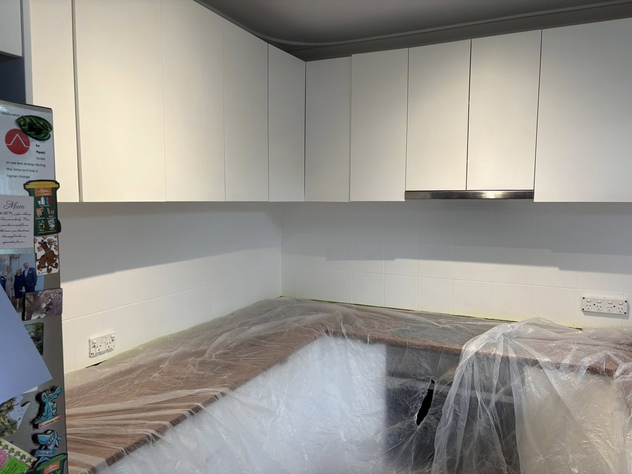 Kitchen splashback tiles before painting